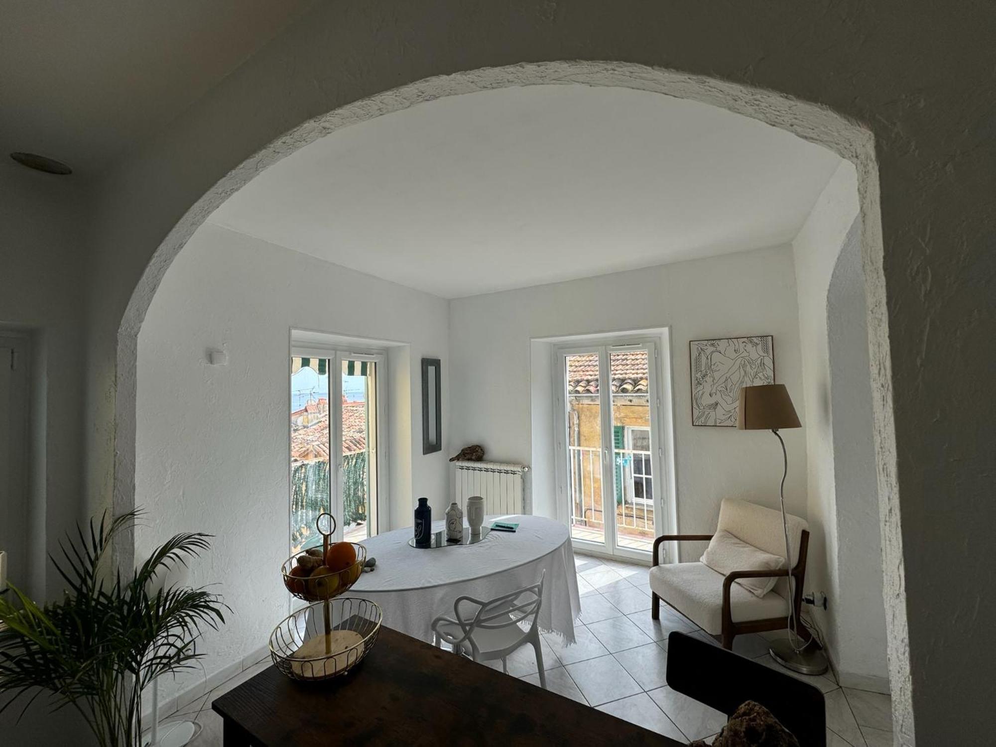 The Seaside Serenity - Calm & Charming Bay View Flat - Heart Of Villefranche Luaran gambar