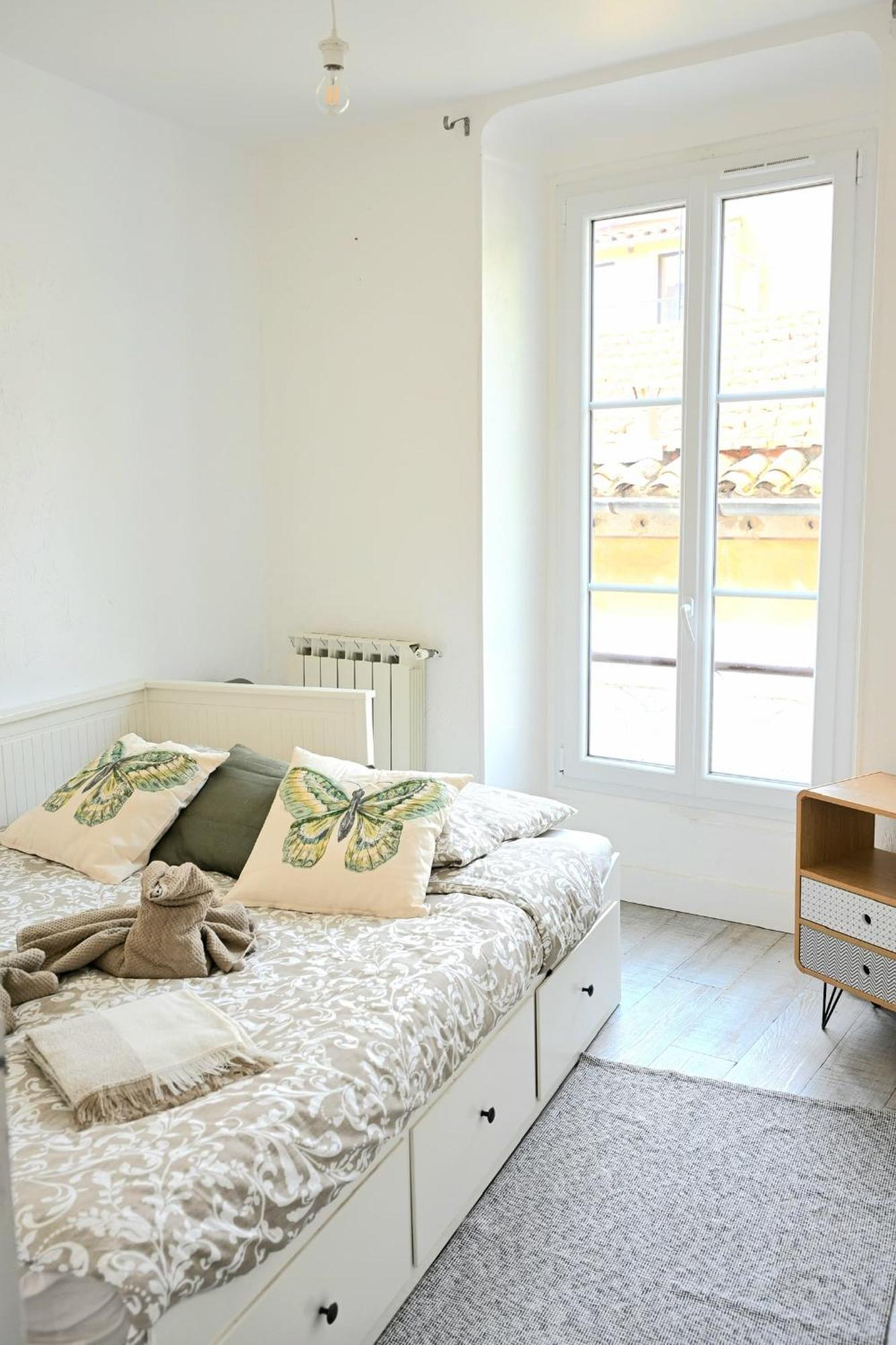 The Seaside Serenity - Calm & Charming Bay View Flat - Heart Of Villefranche Luaran gambar